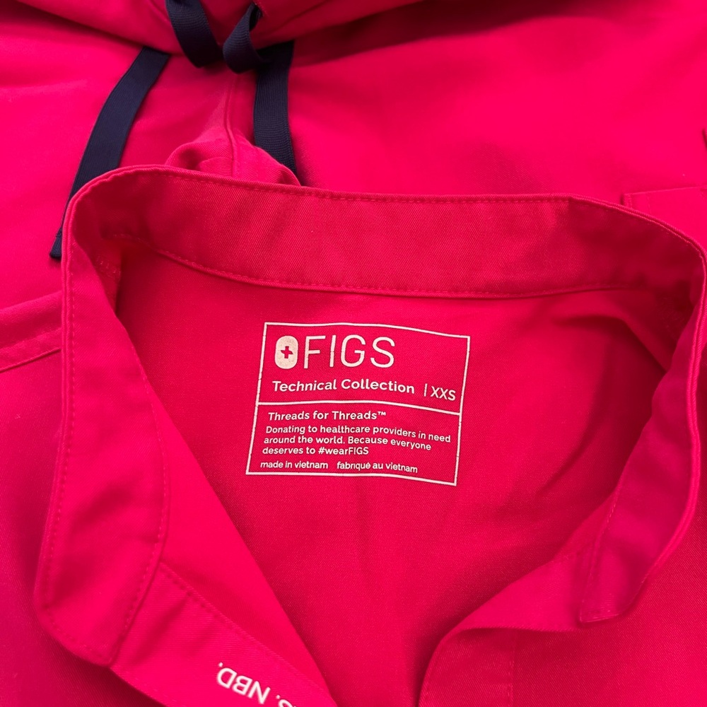 Figs scrub set